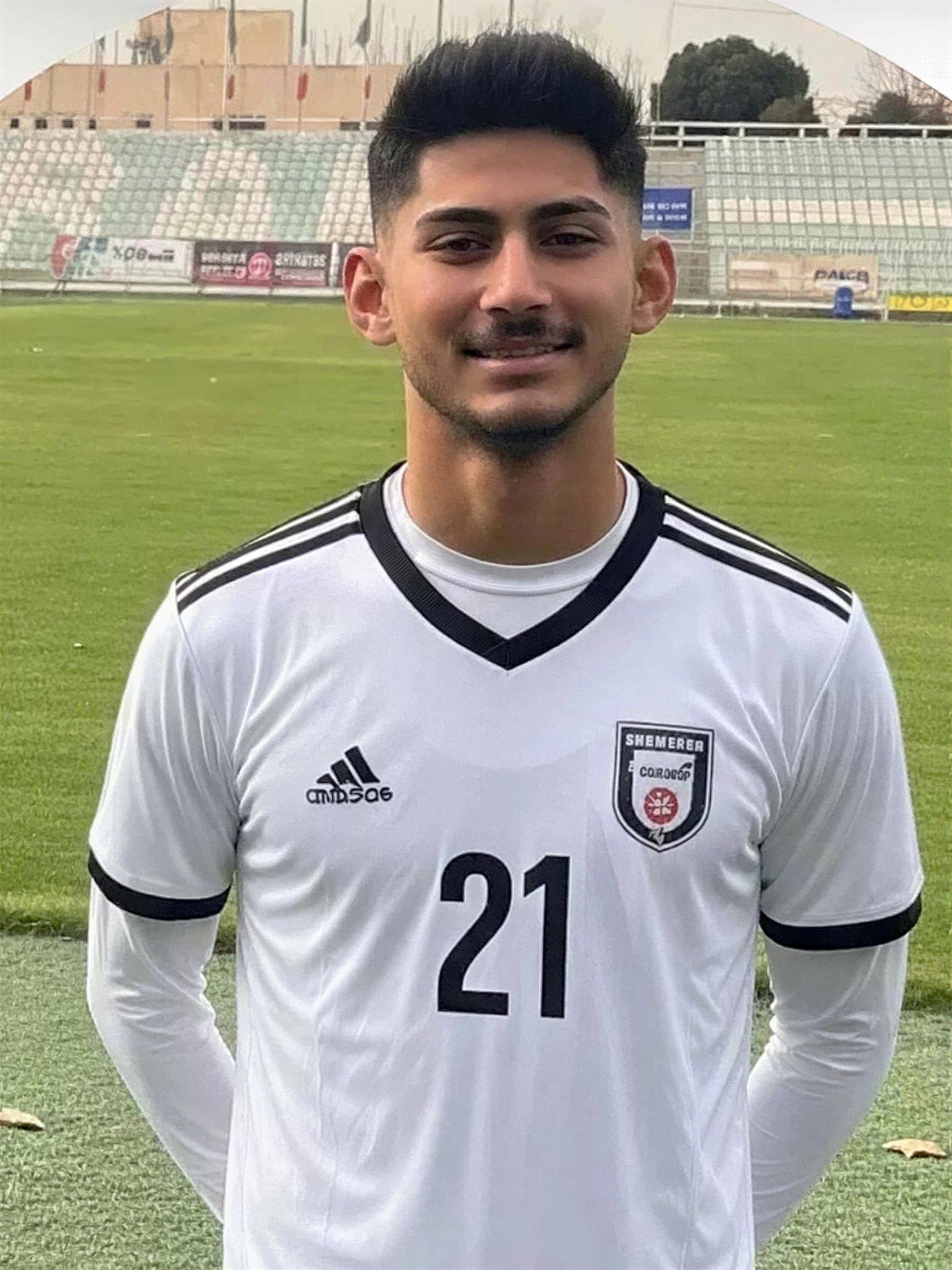 عضو دوم تیم مانا ایران
